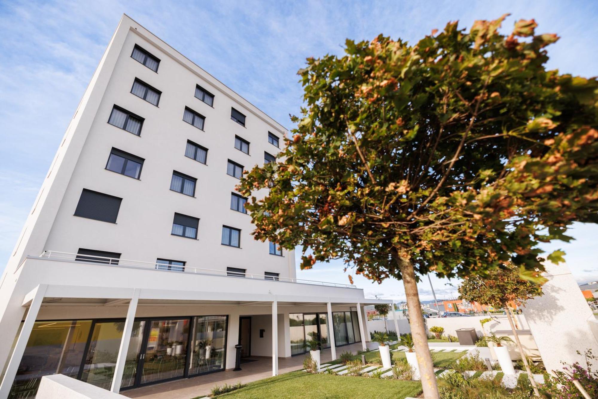 Hotel Capris Capodistria Boutique Екстер'єр фото