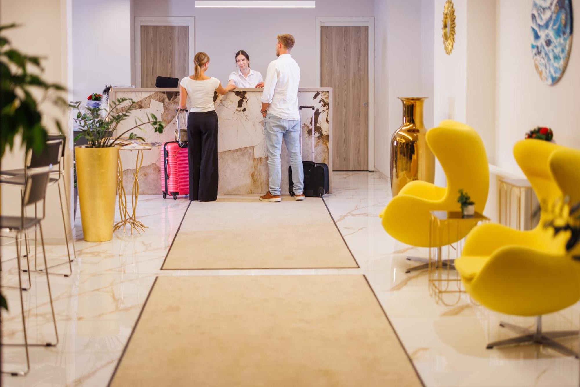 Hotel Capris Capodistria Boutique Екстер'єр фото